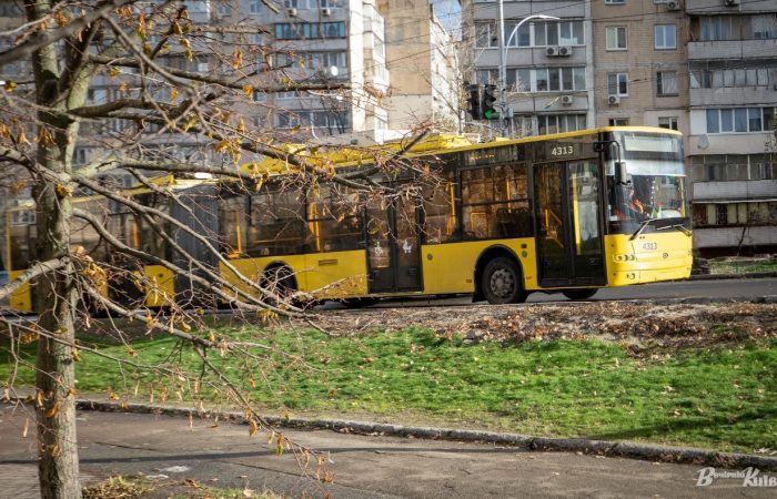 52 автобус Київ